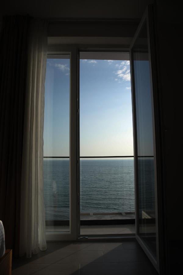 Hotel Serenity In Lezhë Esterno foto