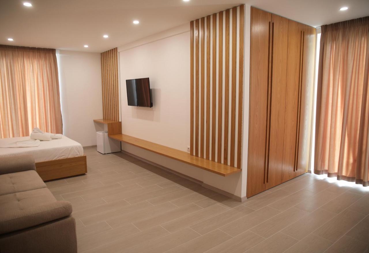 Hotel Serenity In Lezhë Esterno foto