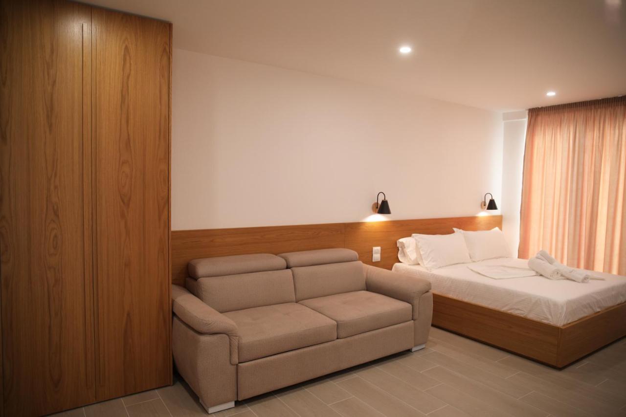 Hotel Serenity In Lezhë Esterno foto